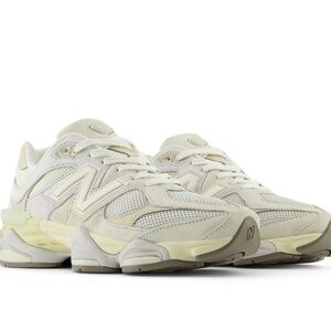 New Balance Women's Off-White Sneakers